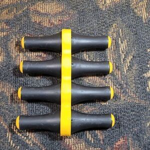 Good Cook Black and Yellow- 8 pc Corn Holders with Storage Ring